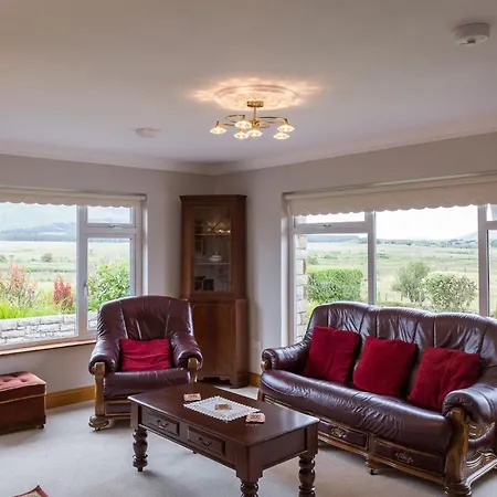 بيت للعطل View House ريسيس